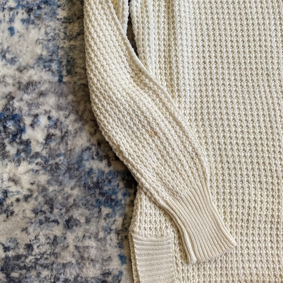 Guess Boatneck Sweater - Picture 4 of 4